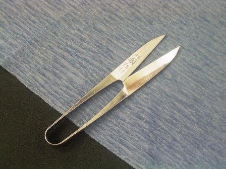 切れる【本鍛造】握り鋏（長刃）９０mm《本職用》